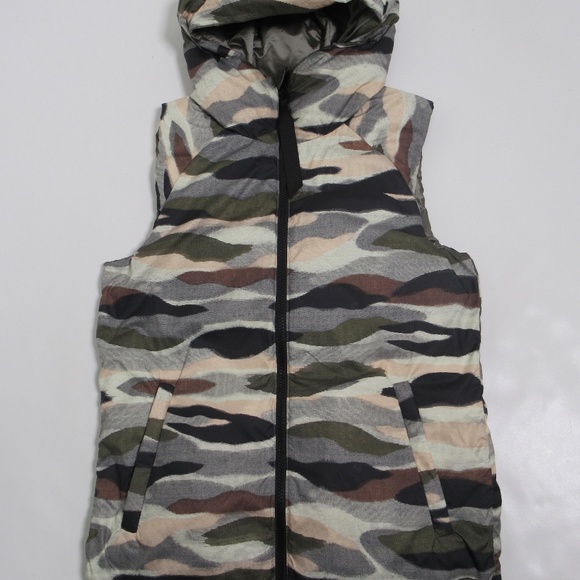 Lululemon The Fluffiest Vest Cashew / Coast Camo Butter Pink Multi Size 6 - Picture 2 of 12